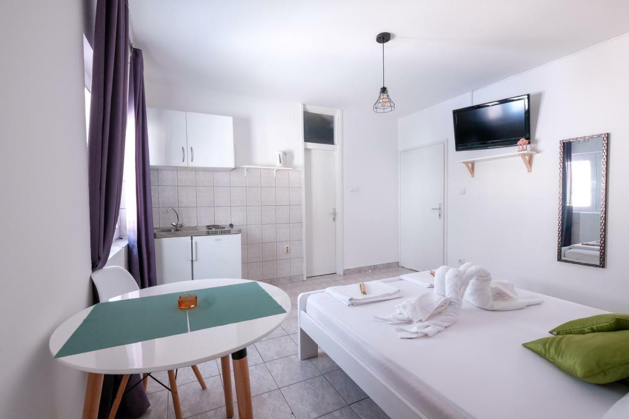 Lendas Studio Apartment Baška Voda Eksteriør billede